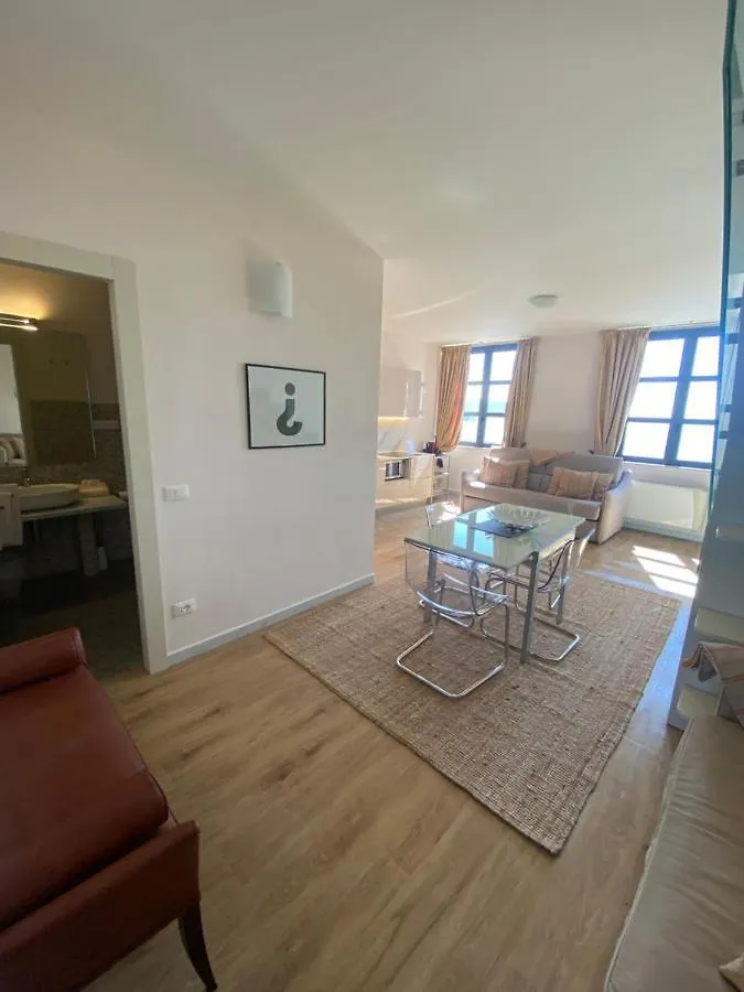 Miramare Apartments&Suites La Spezia 3*,