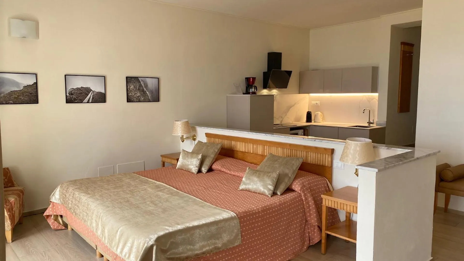 Miramare Apartments&Suites La Spezia Aparthotel