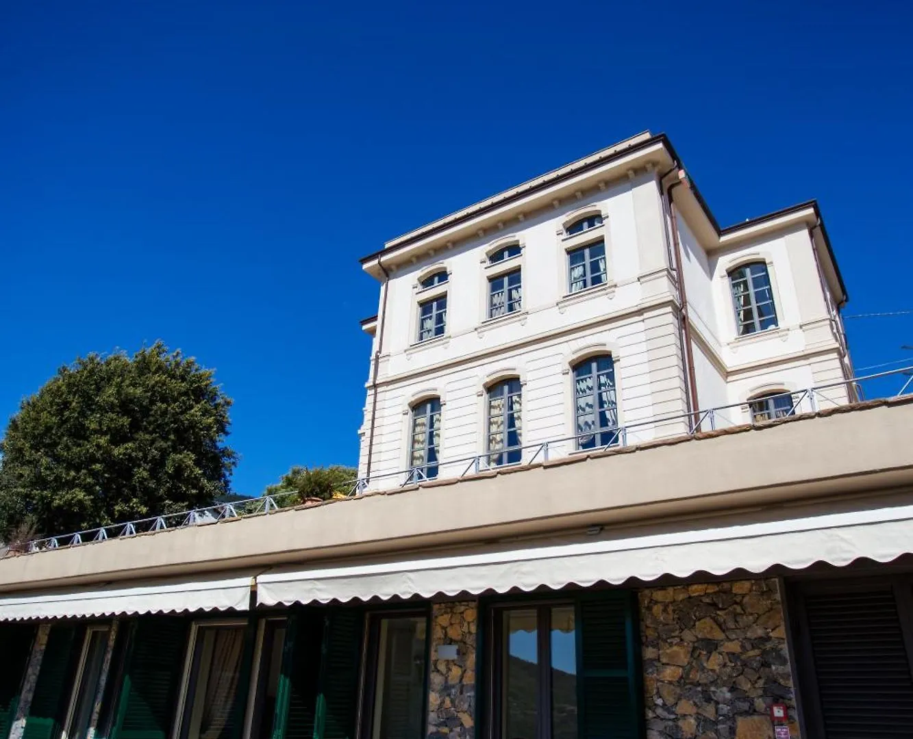 Miramare Apartments&Suites La Spezia 3*,  Italy