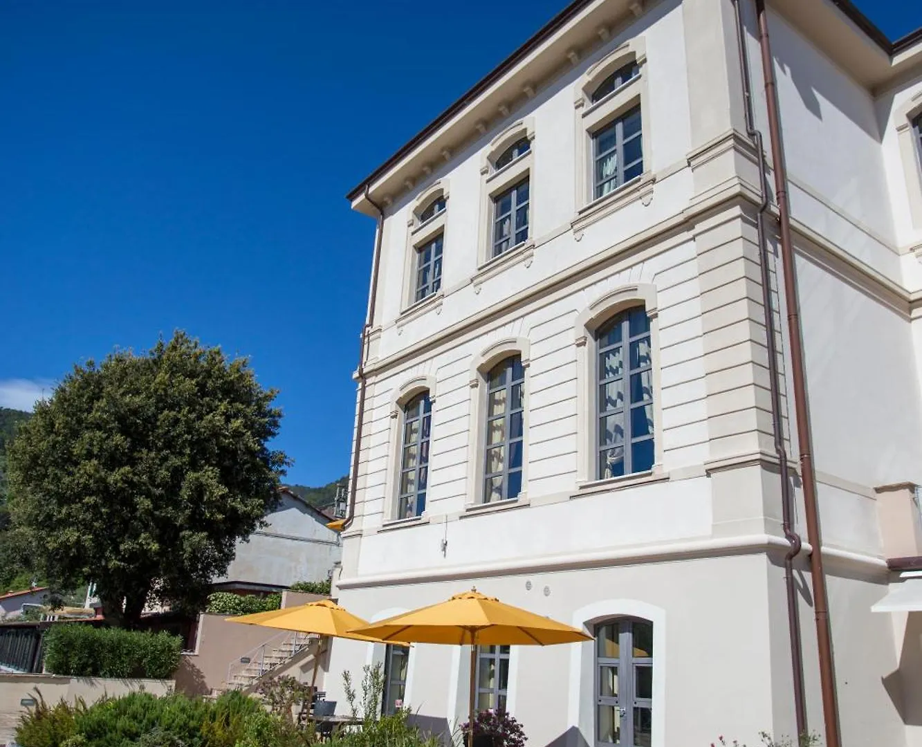 Miramare Apartments&Suites La Spezia 3*,  Italia