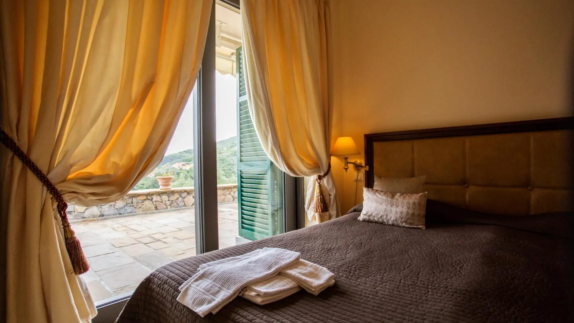 Aparthotel Miramare Apartments&Suites La Spezia