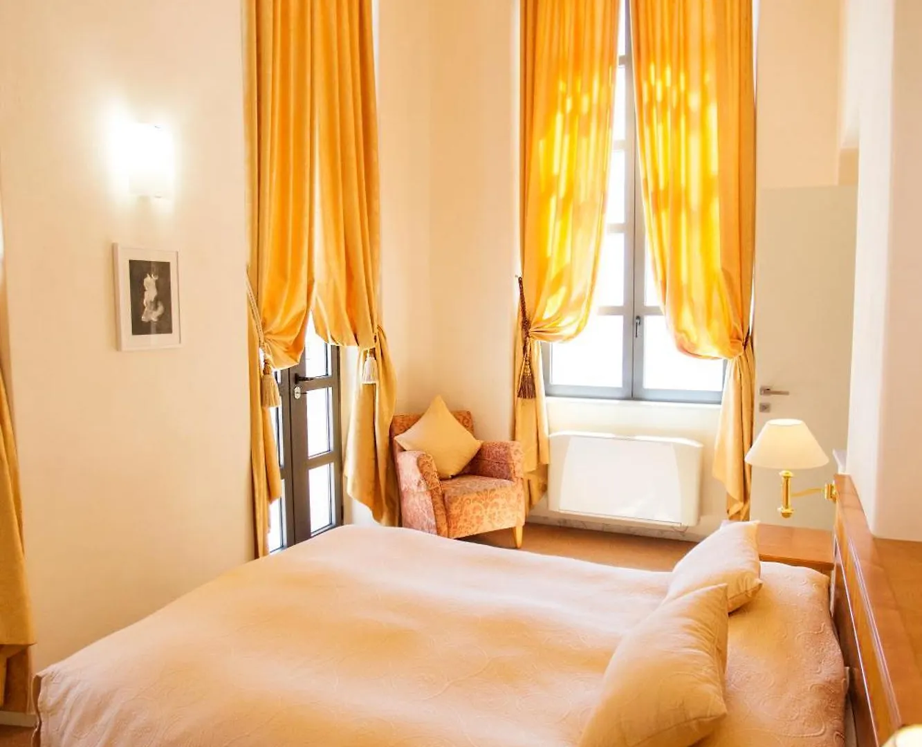 Miramare Apartments&Suites La Spezia