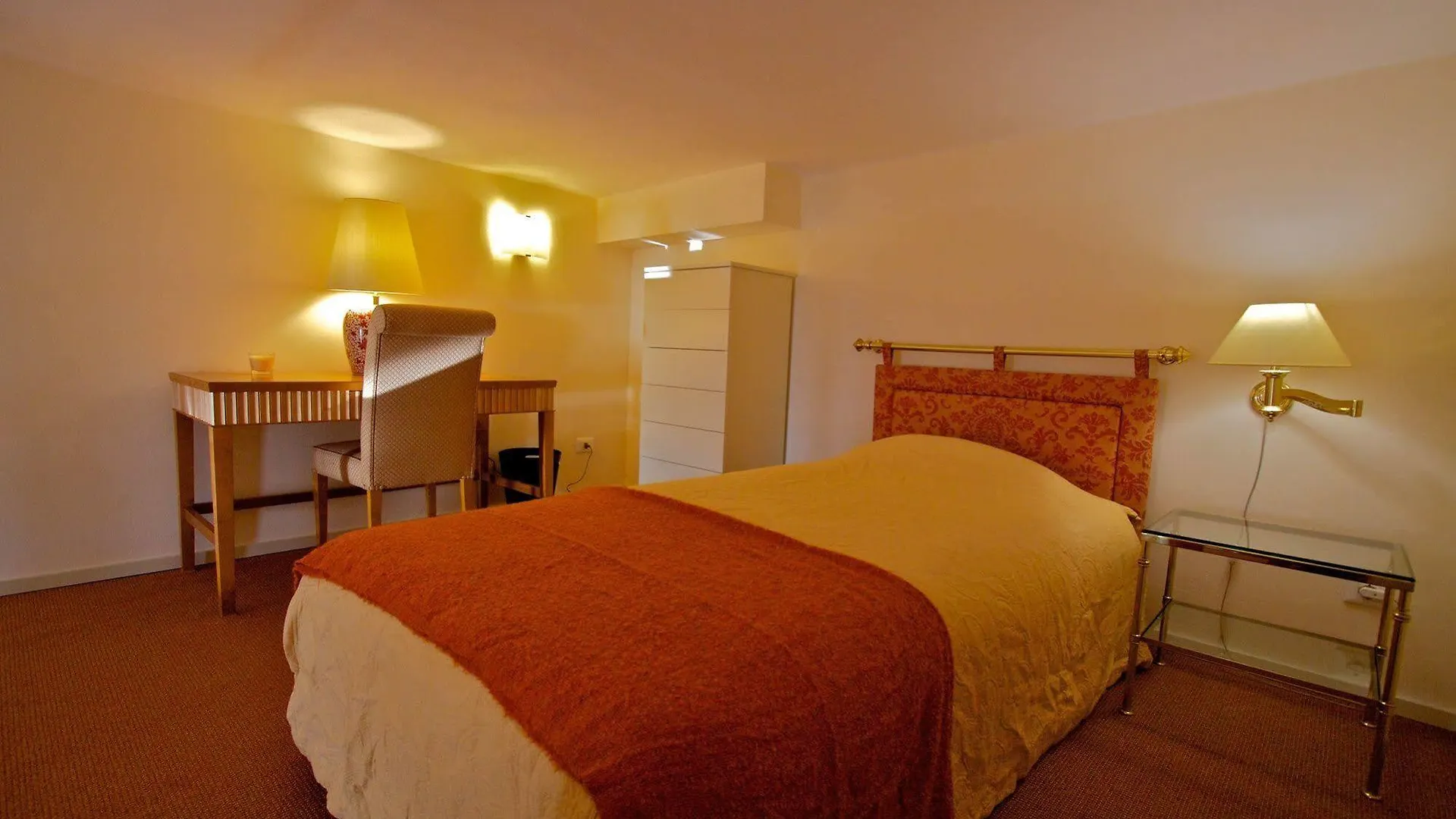 Miramare Apartments&Suites La Spezia Aparthotel