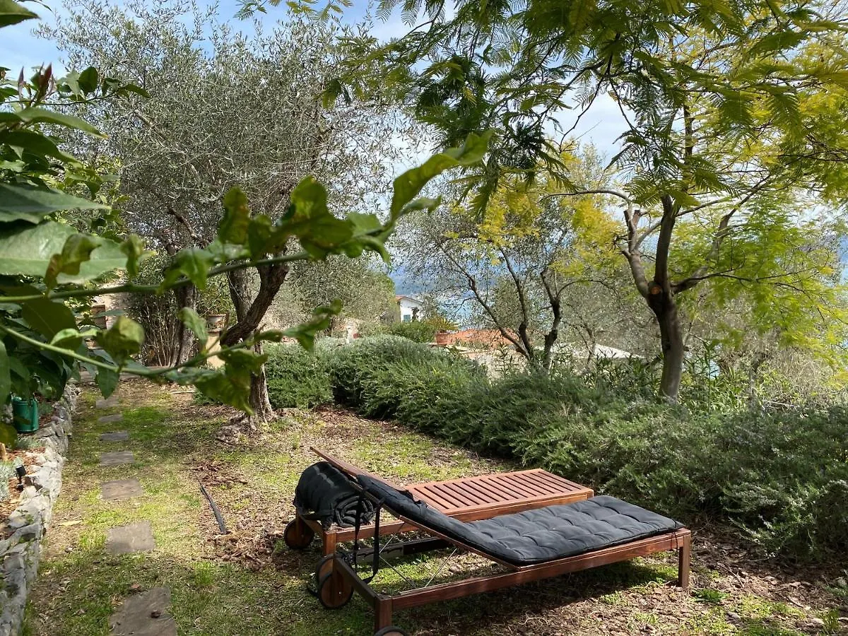 *** מלון דירות לה ספציה Miramare Apartments&Suites איטליה