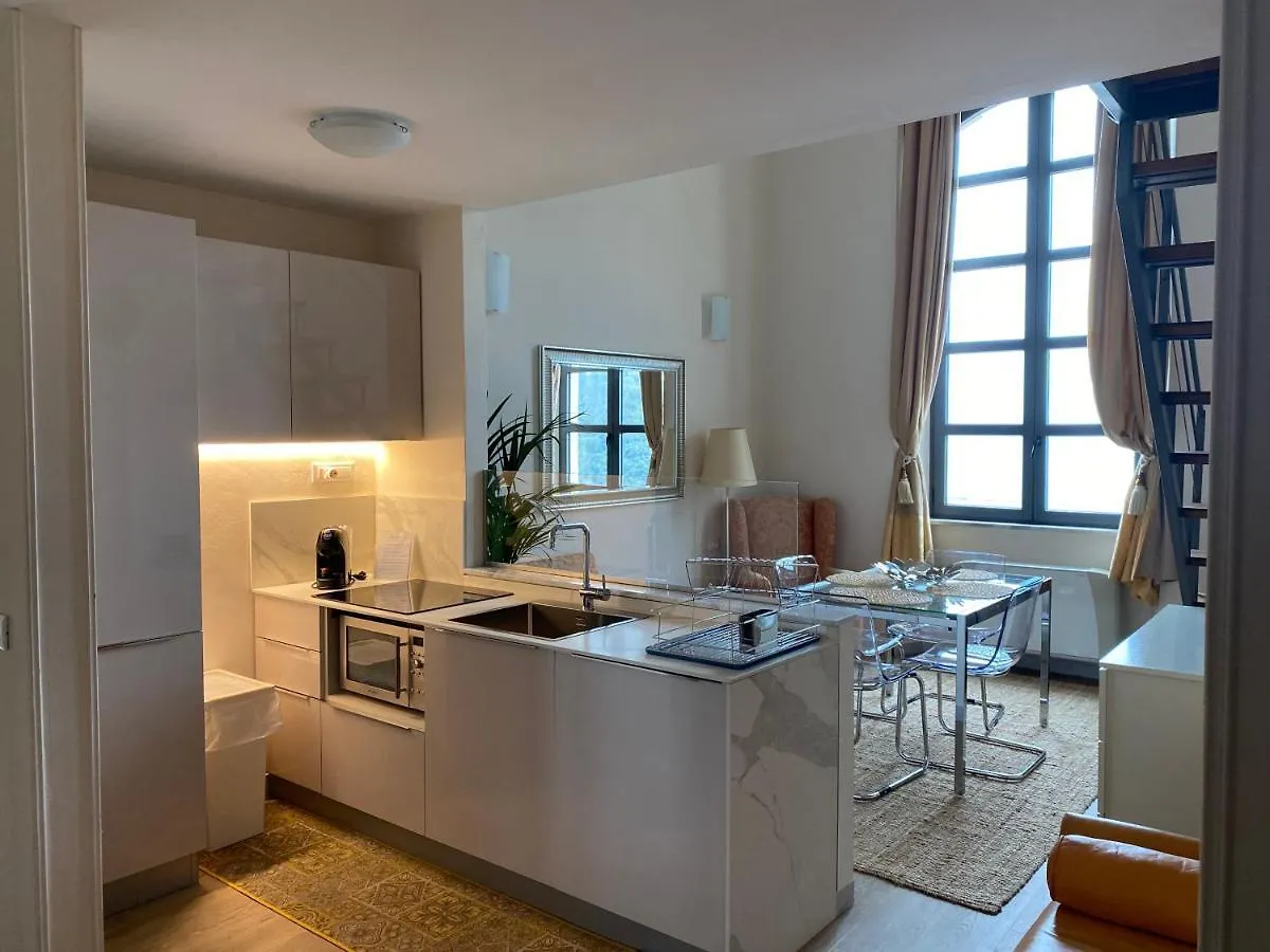לה ספציה Miramare Apartments&Suites מלון דירות